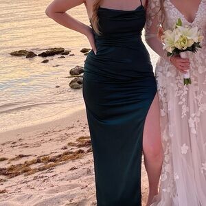 Green Windsor dress with slit